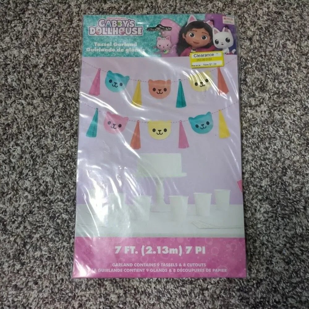 GABBY'S DOLLHOUSE TASSEL GARLAND (1)  Birthday Party Cats Girls Decorations